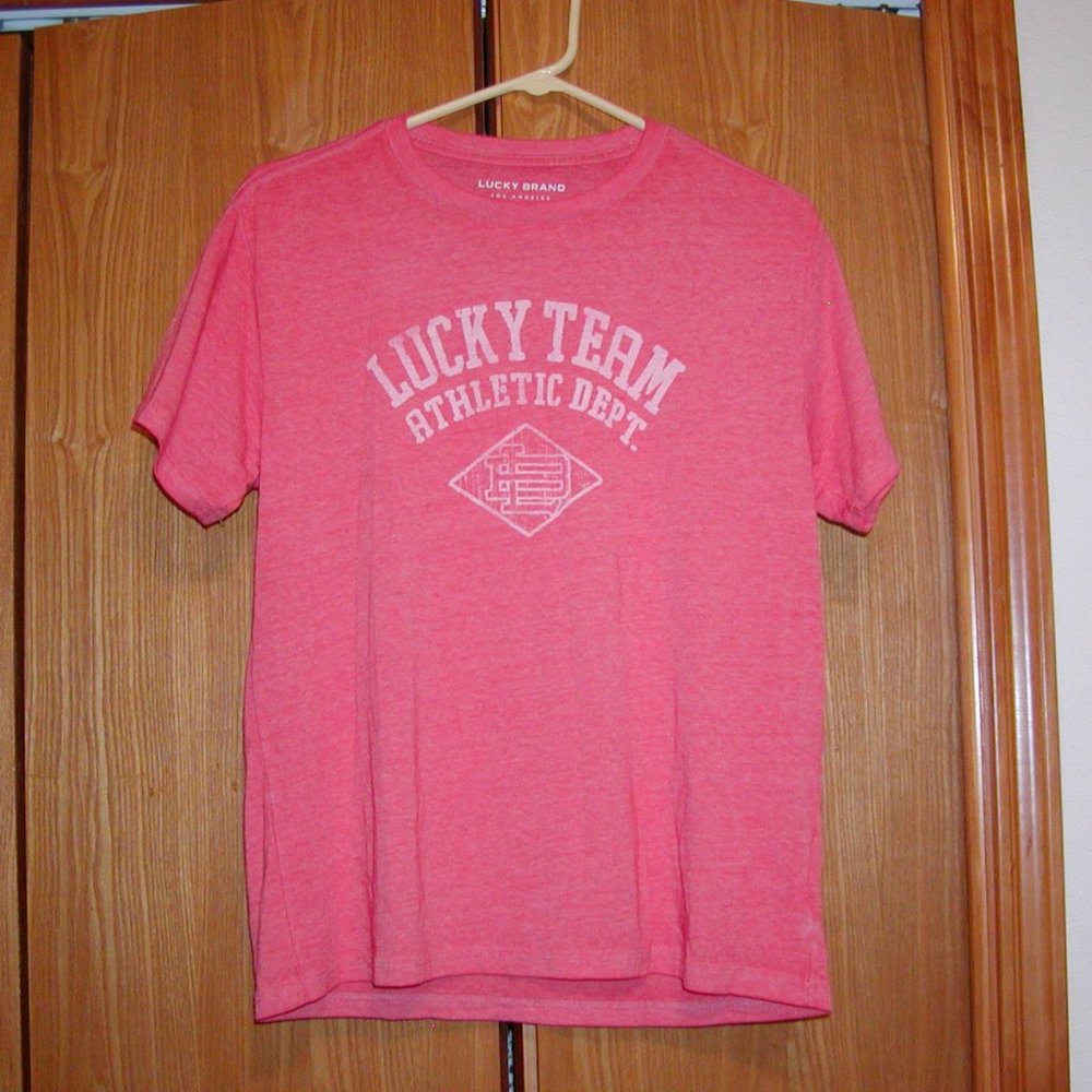 Lucky Brand T-shirt